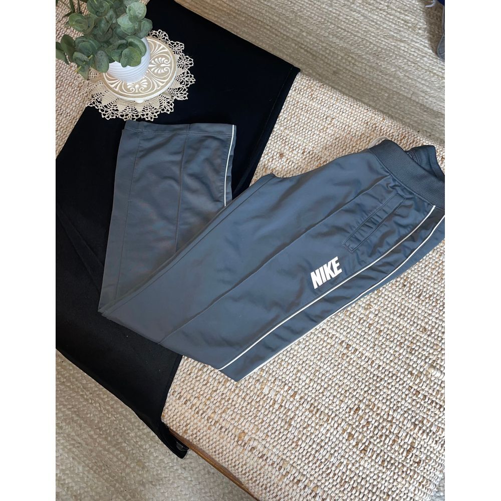 Nike Gray Piping Vintage Style Women's Sweatpants Size | M‎